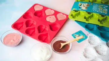 Messy Mutts Silicone Bake & Freeze Treat Making Molds Heart